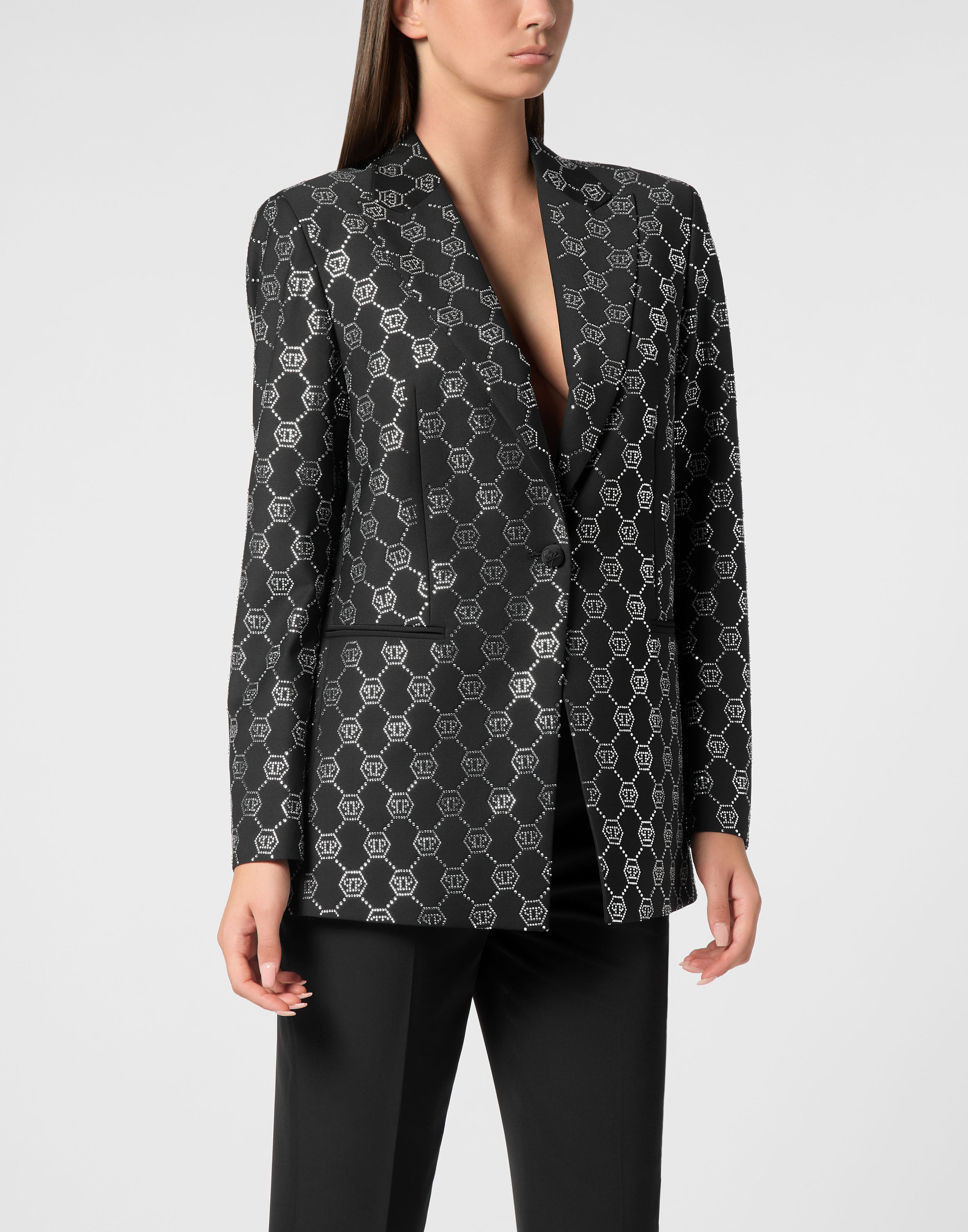 Våt kavaj med strass och monogram